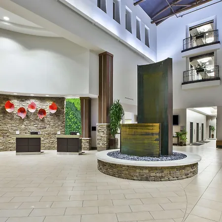 Embassy Suites Columbus - Airport-3